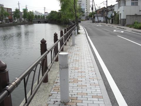 南田町の堀川