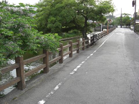 普門院橋へ